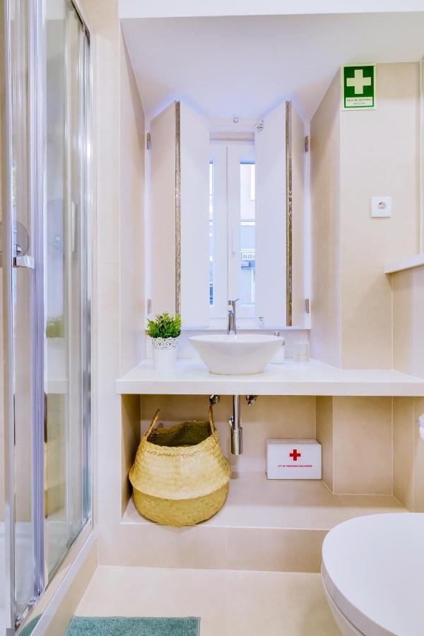 Casa Dos Doutores, A Cozy Apartment In Lisboa Exteriör bild